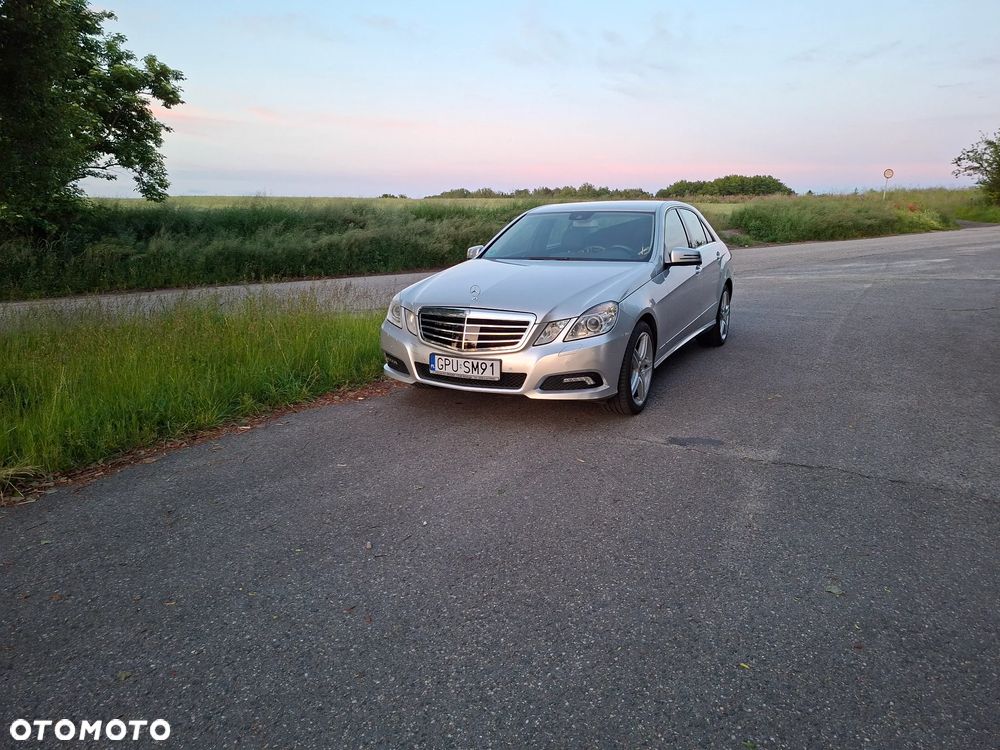Mercedes-Benz Klasa E 500 7G-TRONIC Avantgarde - 18