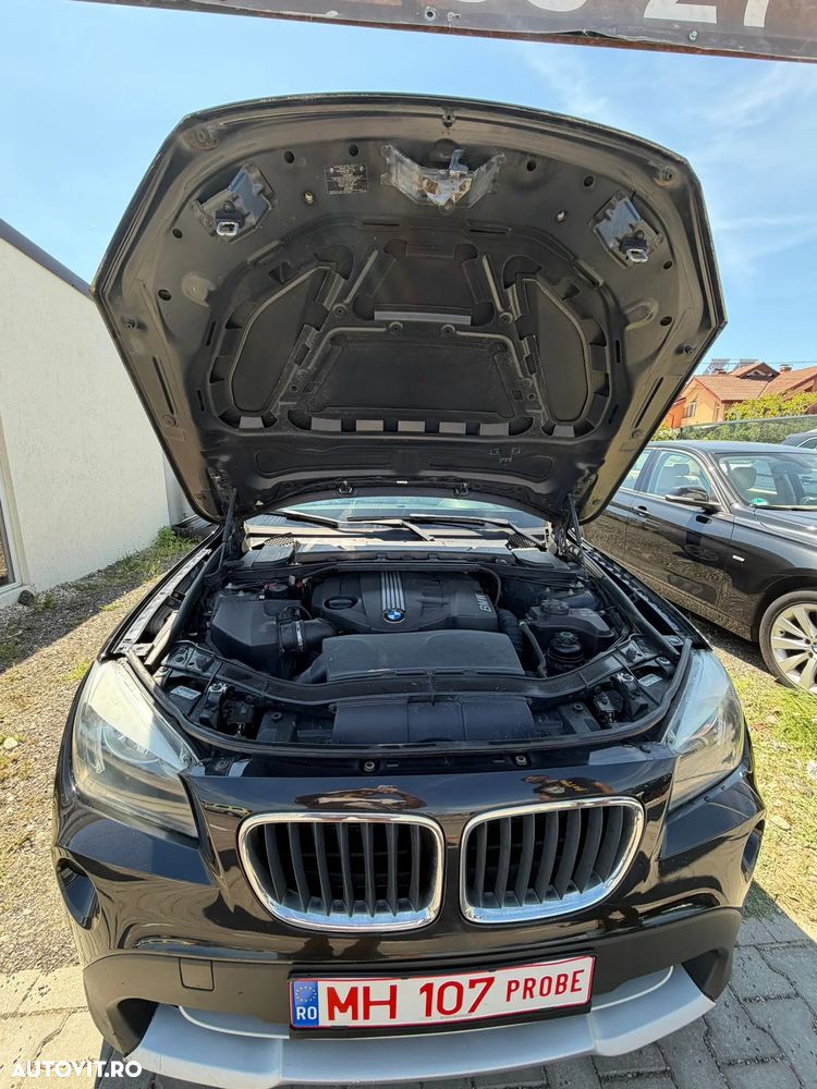 BMW X1 xDrive18d - 11