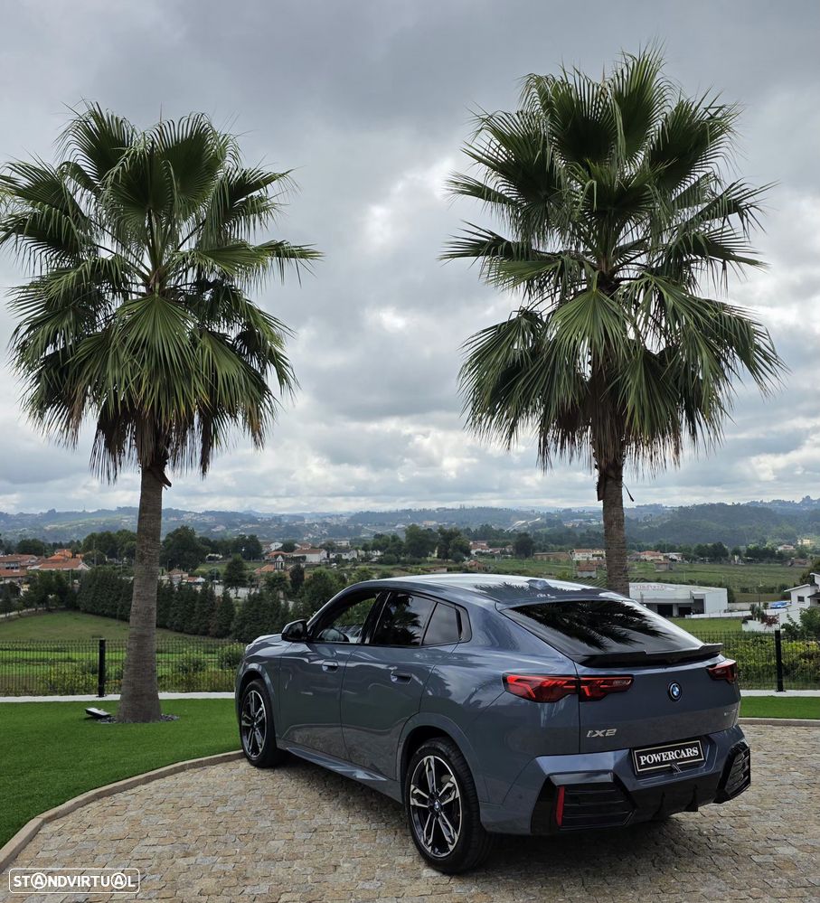 BMW iX2 eDrive20 Pack Desportivo M Pro - 8