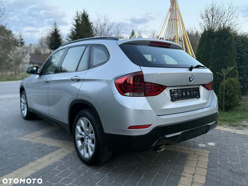 BMW X1 sDrive18d Sport Line - 22