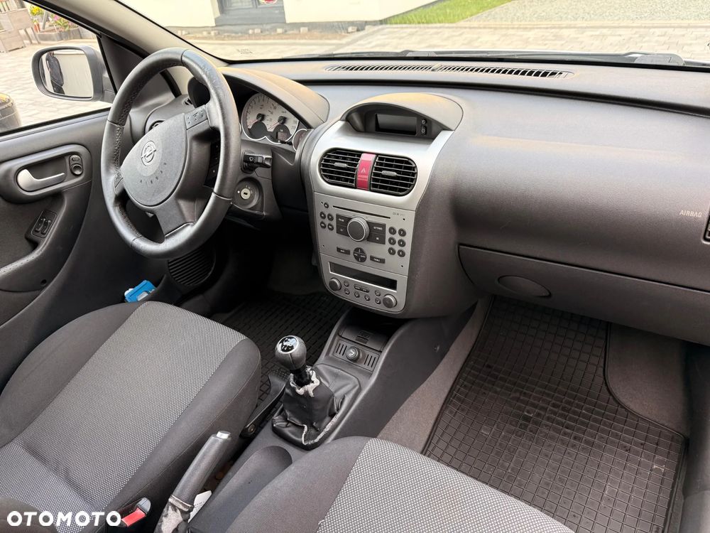 Opel Corsa 1.0 12V - 10