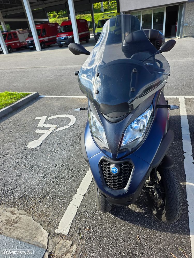 Piaggio MP3 - 3