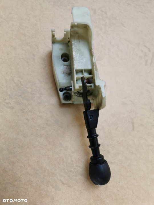 LEWAREK BIEGÓW WYBIERAK IVECO DAILY 6B. - 3