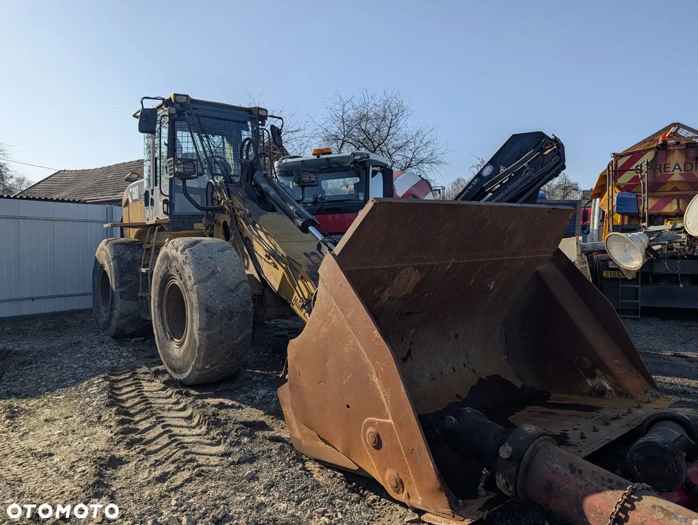 Caterpillar CAT 930H wysokiego załadunku - 2