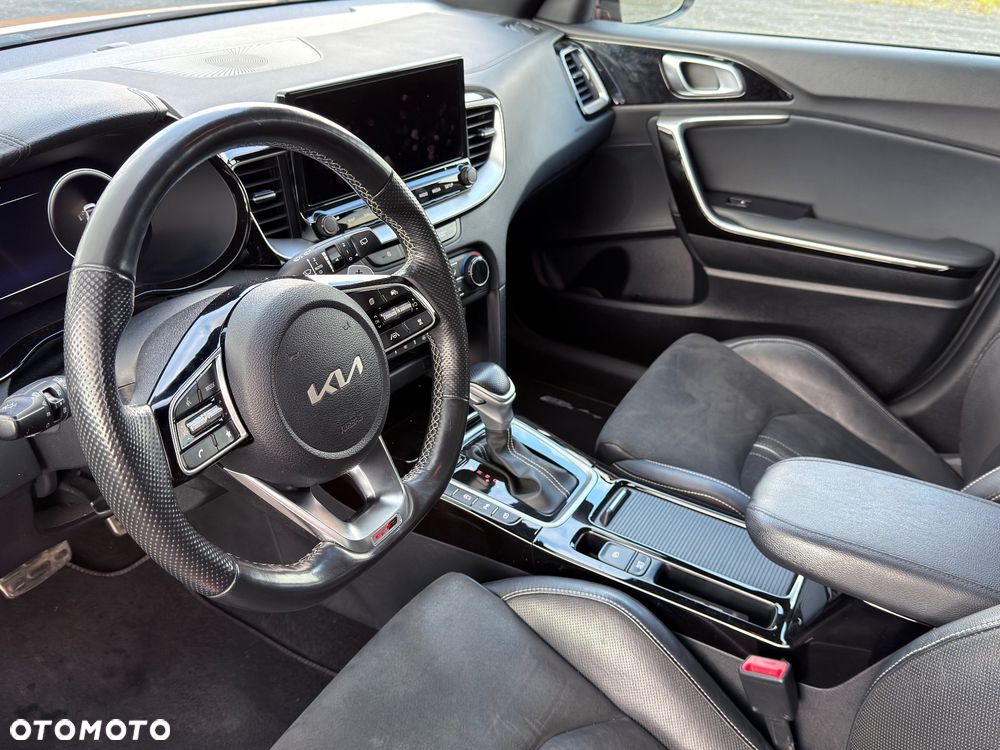Kia ProCeed 1.5 T-GDI GT Line DCT - 14