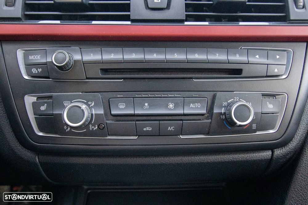 BMW 320 d Pack M - 22