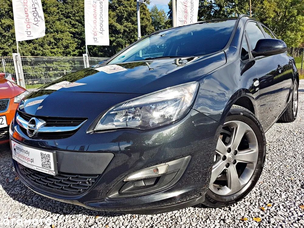 Opel Astra 1.4 Turbo Design Edition - 26