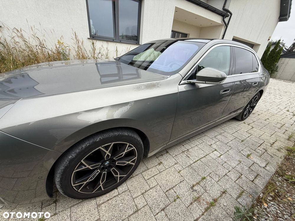 BMW Seria 7 - 2