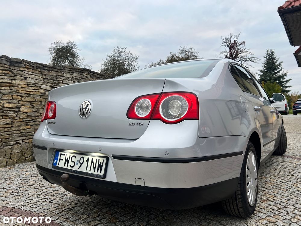 Volkswagen Passat 2.0 TDI DPF Comfortline - 15