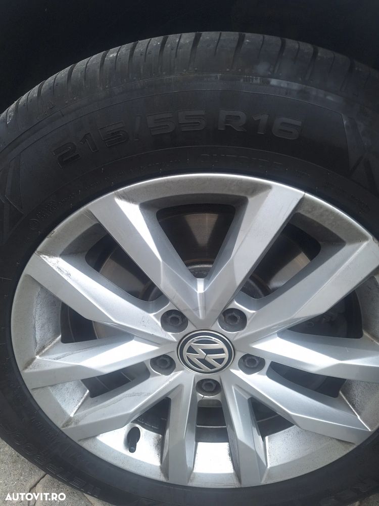 Volkswagen Passat 2.0 TDI DSG Comfortline - 17