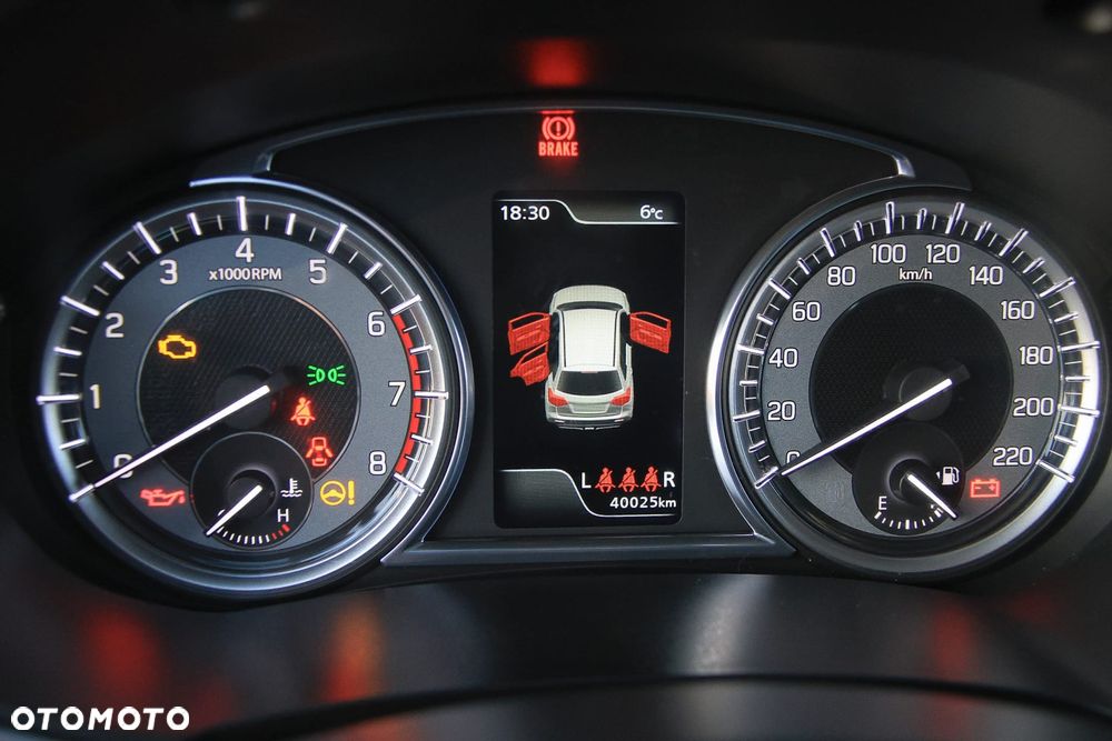 Suzuki Vitara 1.4 Boosterjet SHVS Premium 2WD - 12