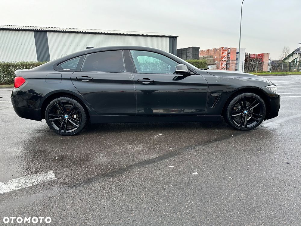 BMW Seria 4 430i Gran Coupe Sport Line - 2