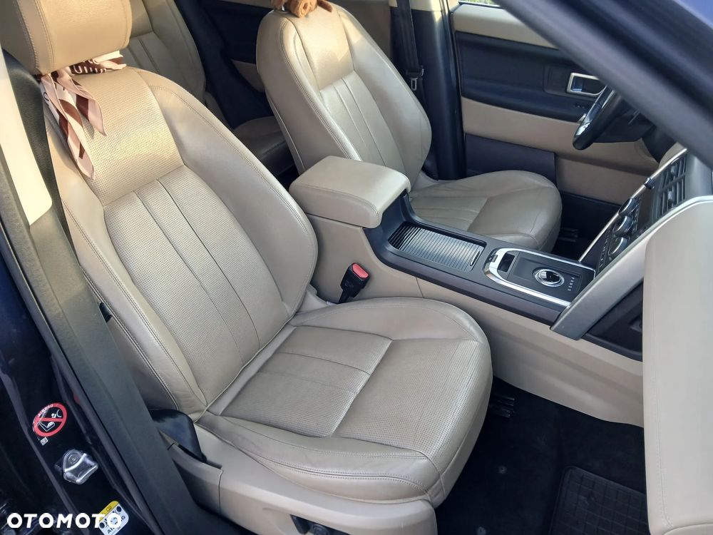 Land Rover Discovery Sport 2.0 TD4 HSE Luxury - 16