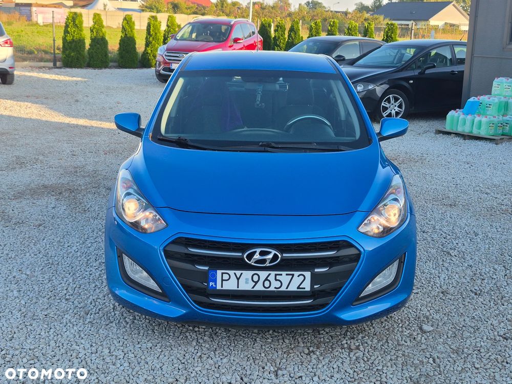 Hyundai i30 blue 1.4 Trend - 5