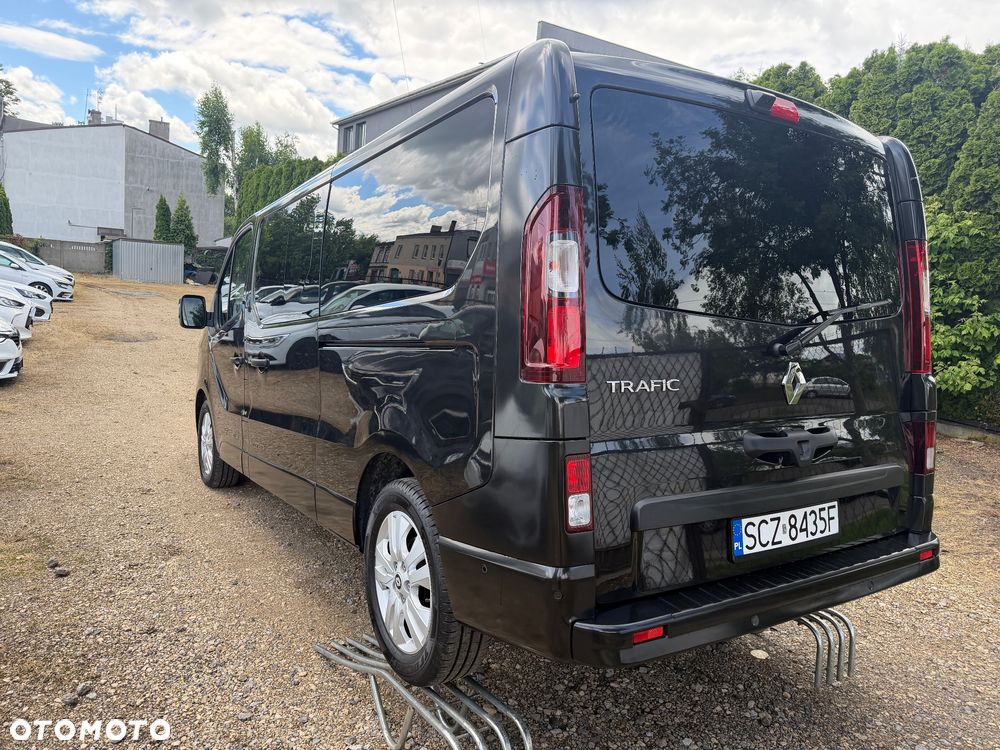 Renault Trafic 2.0 dCi EDC - 7