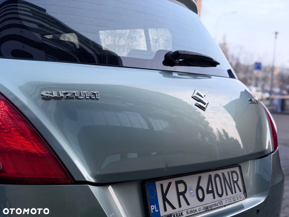 Suzuki Swift 1.2 Premium - 17