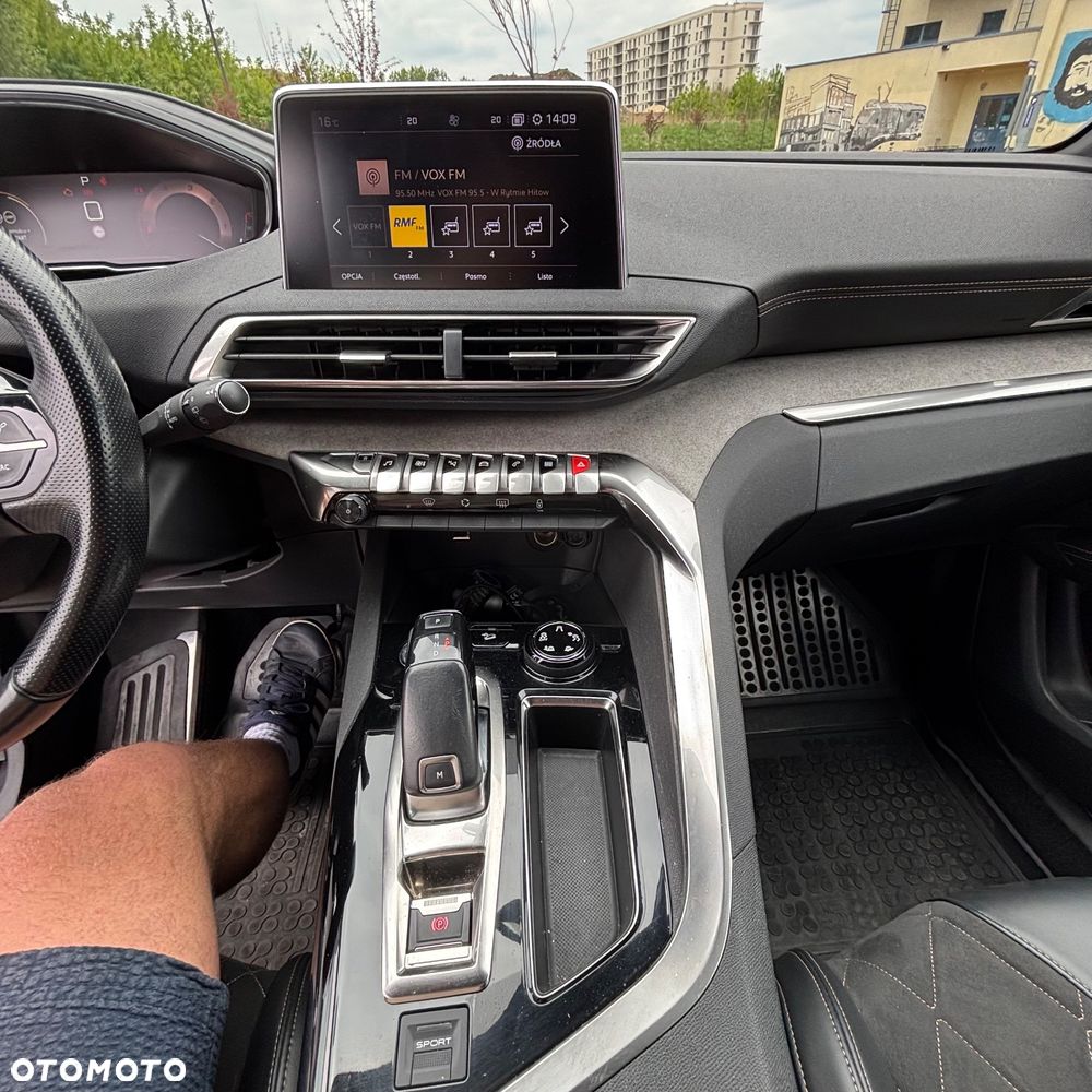 Peugeot 5008 BlueHDi 180 EAT8 GT - 16