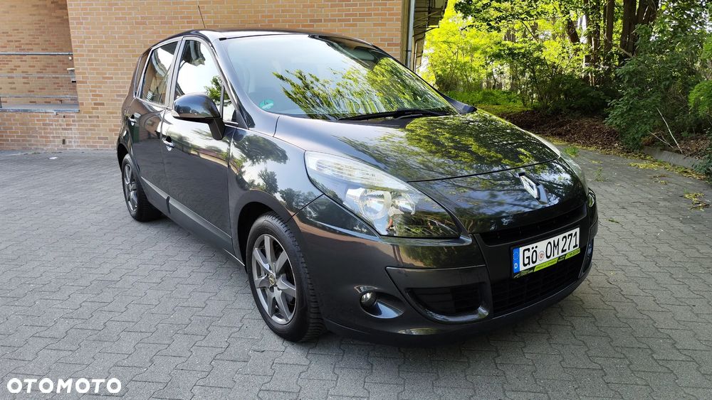 Renault Scenic 1.6 16V 110 TomTom Edition - 13