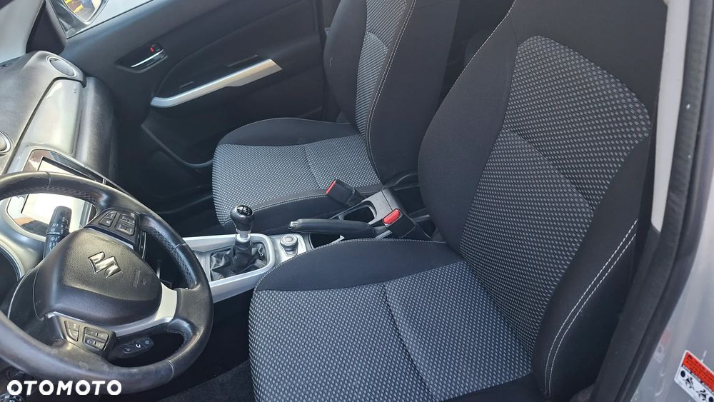 Suzuki Vitara 1.6 DDiS (4x4) Allgrip Comfort - 12