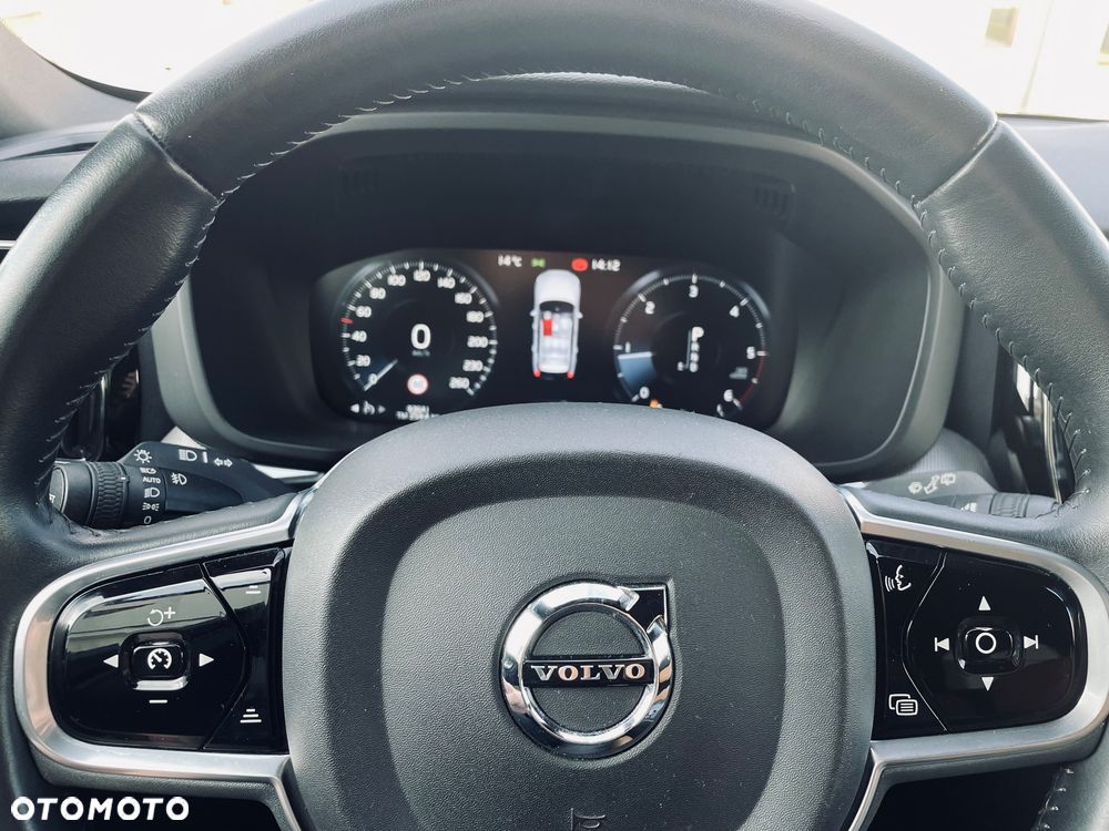 Volvo XC 60 D4 AWD Geartronic Inscription - 24