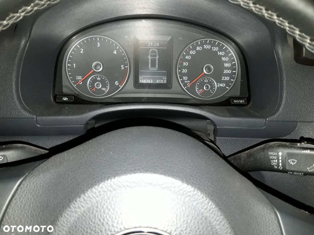 Volkswagen Caddy - 9