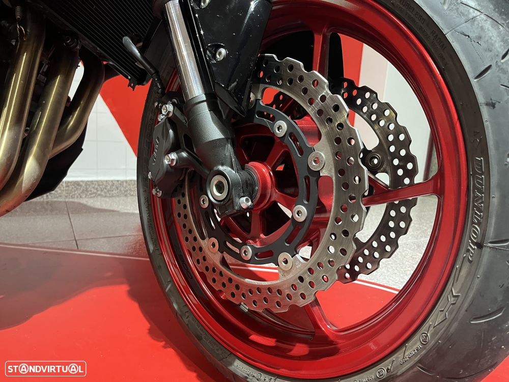 Kawasaki Z 900 PERFORMANCE - AKRAPOVIC !! - DESDE 139 EUR / MÊS !! - 16