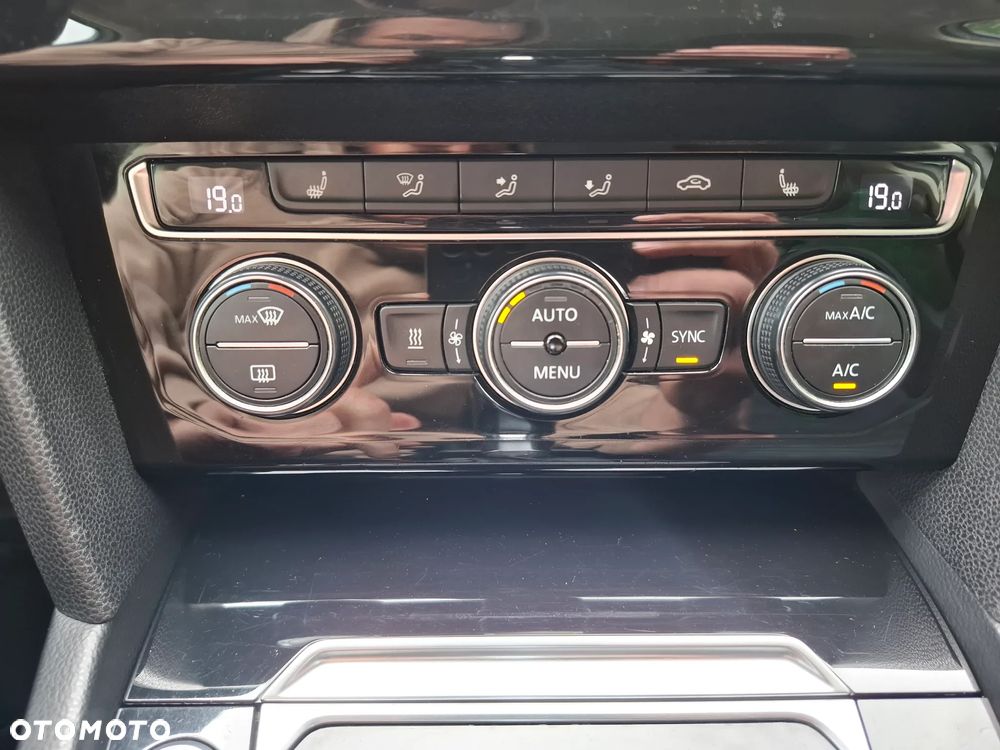 Volkswagen Passat 2.0 TDI BMT Highline DSG7 - 7