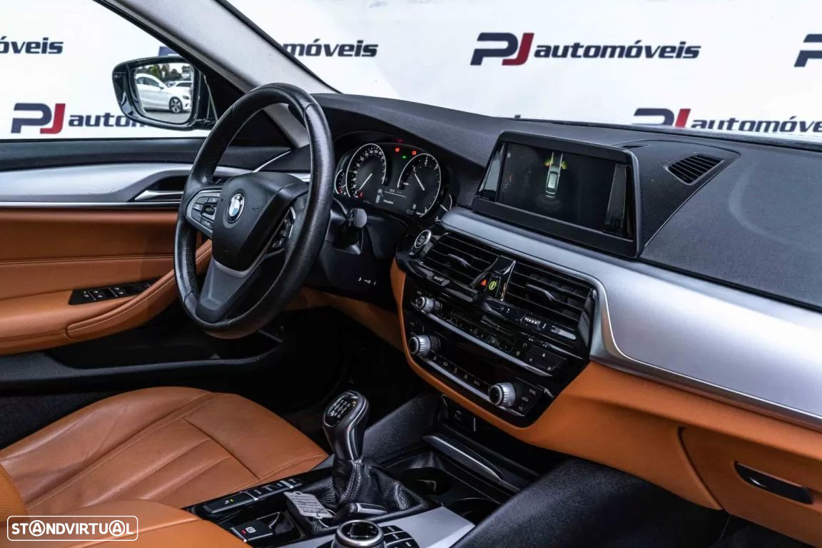 BMW 520 d Touring Luxury Line - 10