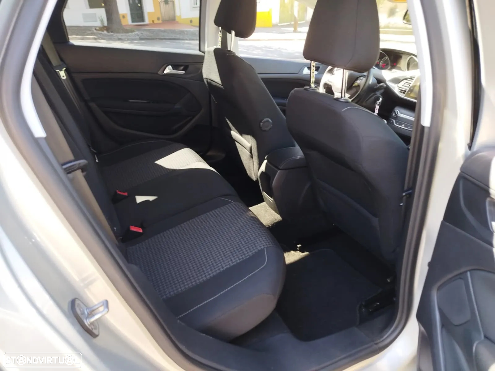 Peugeot 308 SW 1.6 BlueHDi Style - 13