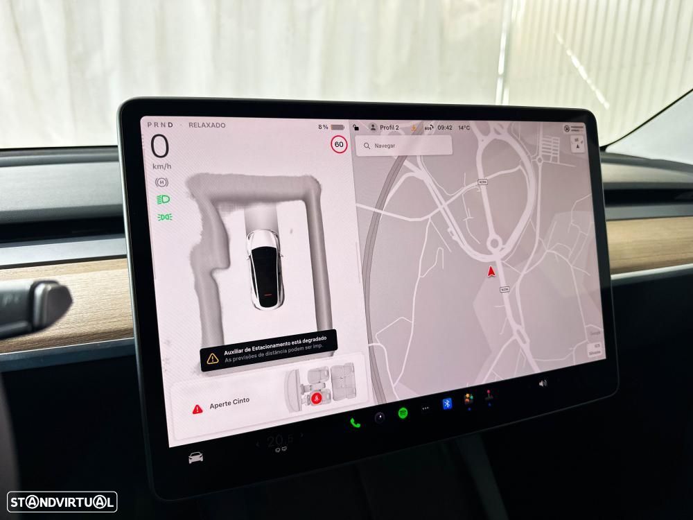 Tesla Model Y Long Range Dual Motor AWD - 53