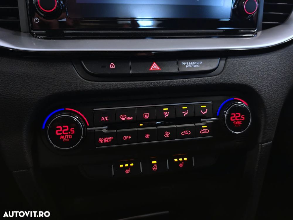 Kia XCeed 1.6 GDI 6DCT PHEV Vision - 25