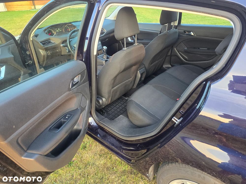 Peugeot 308 1.6 THP Active - 12