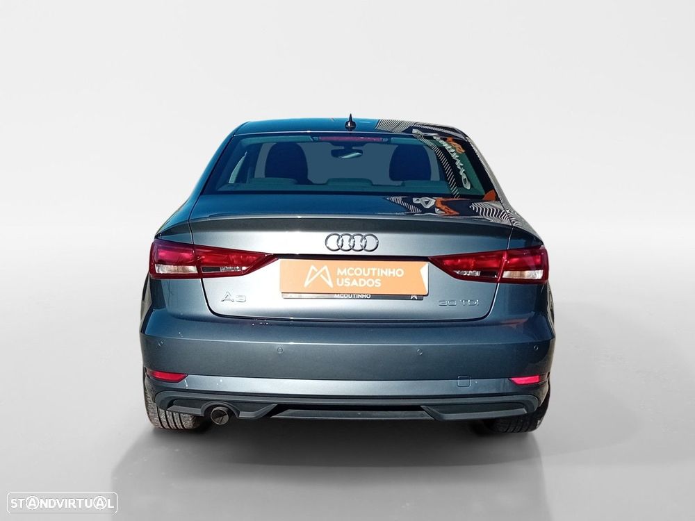 Audi A3 Limousine 1.6 TDI Sport - 4