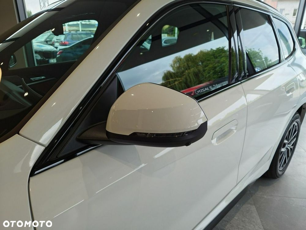 BMW X1 xDrive20d - 12