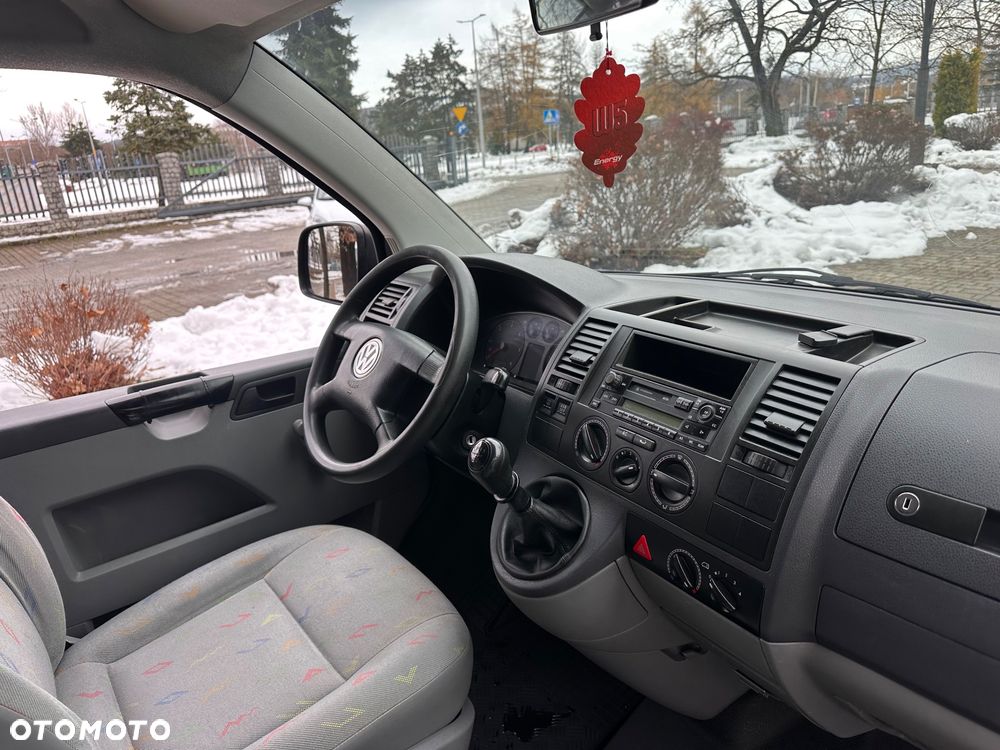 Volkswagen Transporter Caravelle Lang (5.Si.) - 15