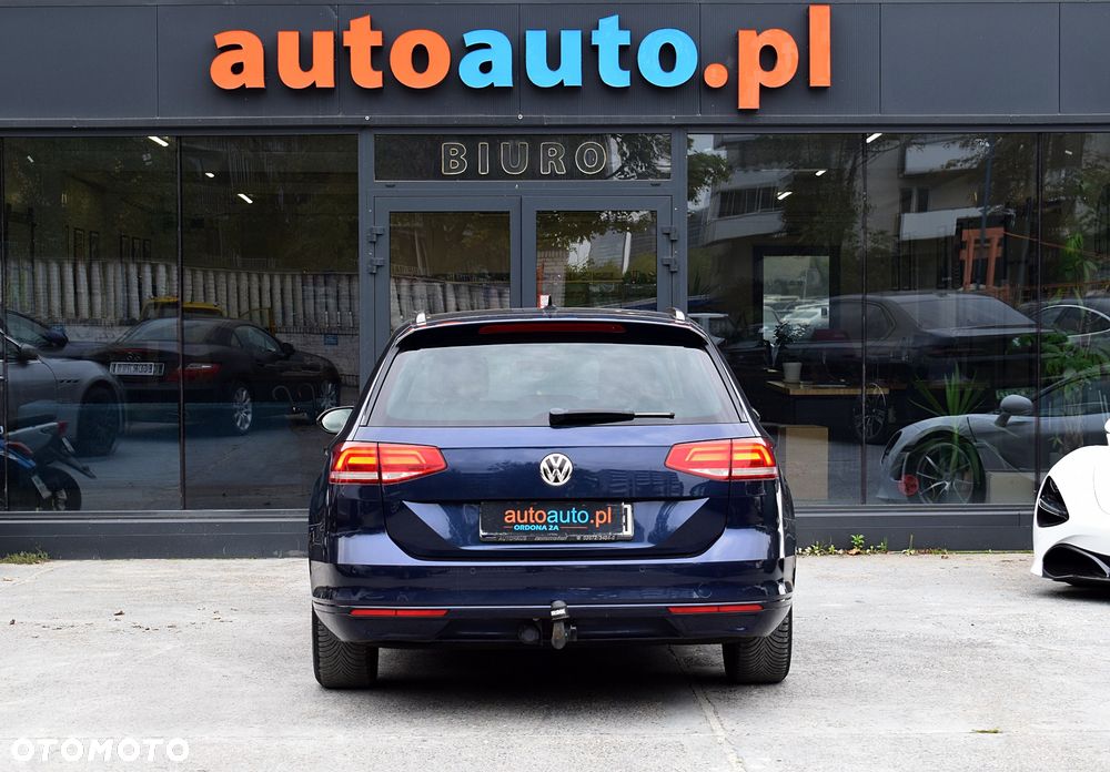 Volkswagen Passat - 22