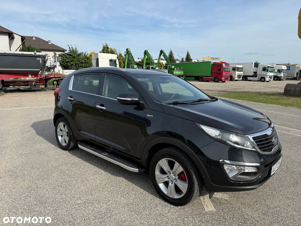 Kia Sportage 2.0 CRDI AWD Dream-Team Edition - 10