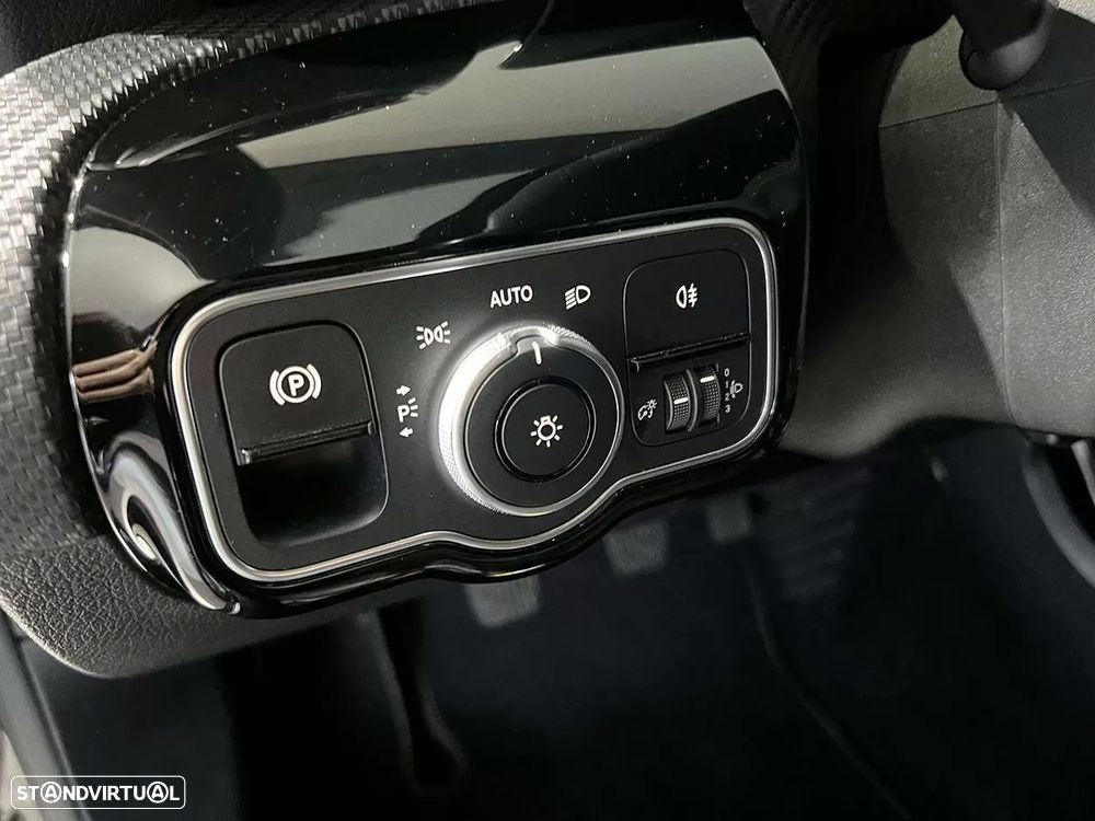 Mercedes-Benz A 180 Style - 20