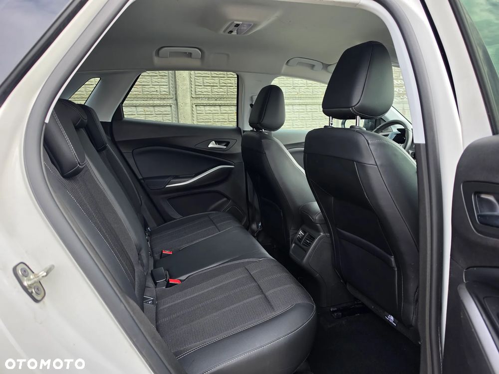 Opel Grandland 1.2 DI Automatik Elegance - 16