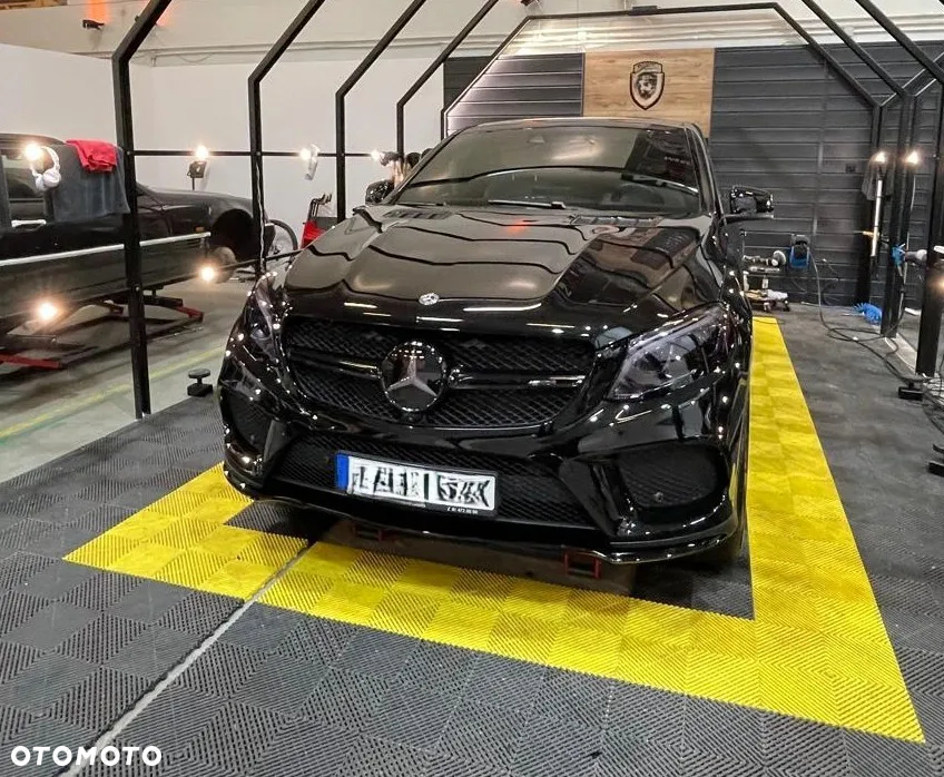 Mercedes-Benz GLE AMG 43 Coupe 4M 9G-TRONIC AMG Line - 3