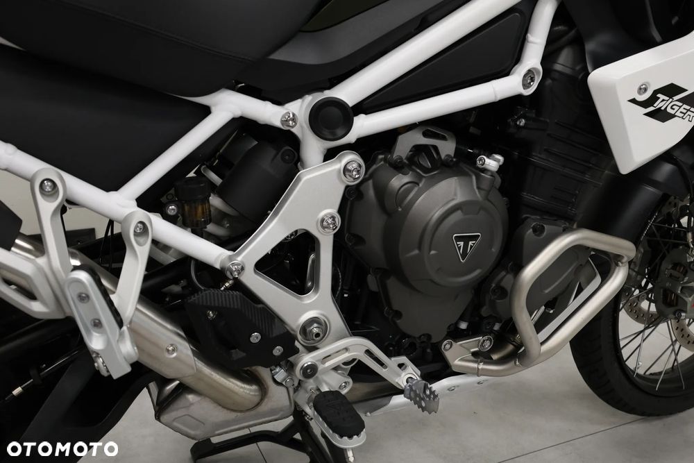 Triumph Tiger - 30
