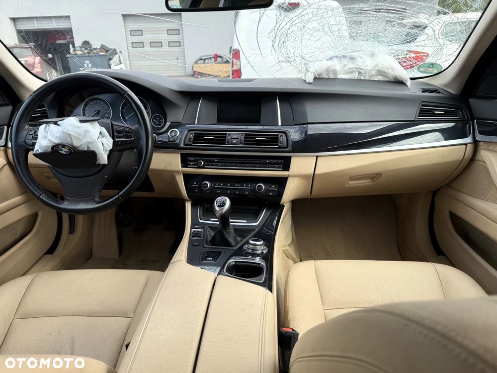 BMW Seria 5 520d - 11