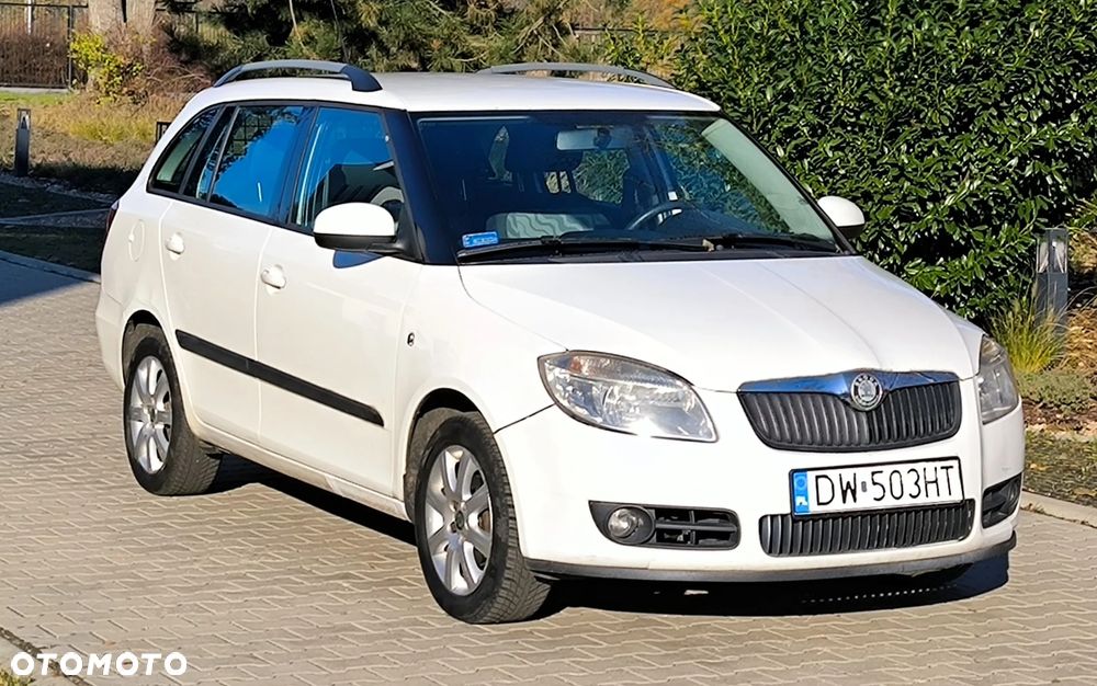 Skoda Fabia 1.4 16V Ambition - 5