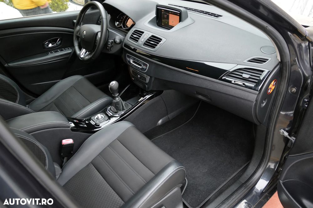 Renault Megane ENERGY dCi 110 Start & Stopp Bose Edition - 8