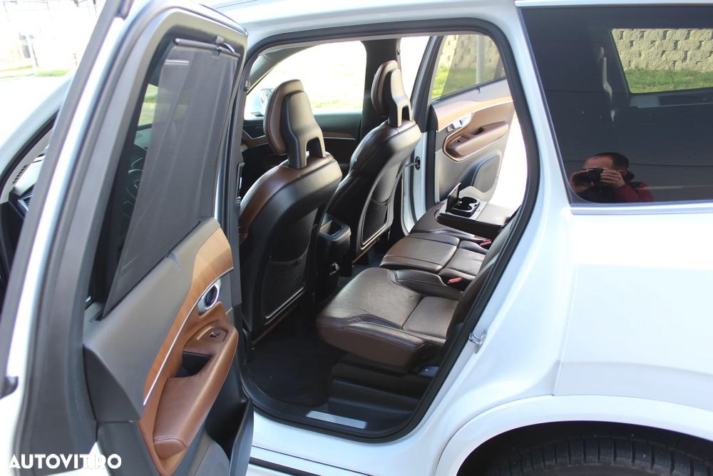 Volvo XC 90 D5 AWD Geartronic Inscription - 11