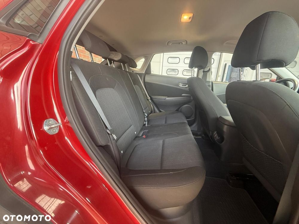 Hyundai Kona - 13