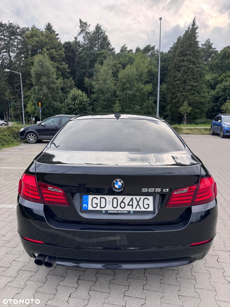 BMW Seria 5 525d xDrive Luxury Line - 5