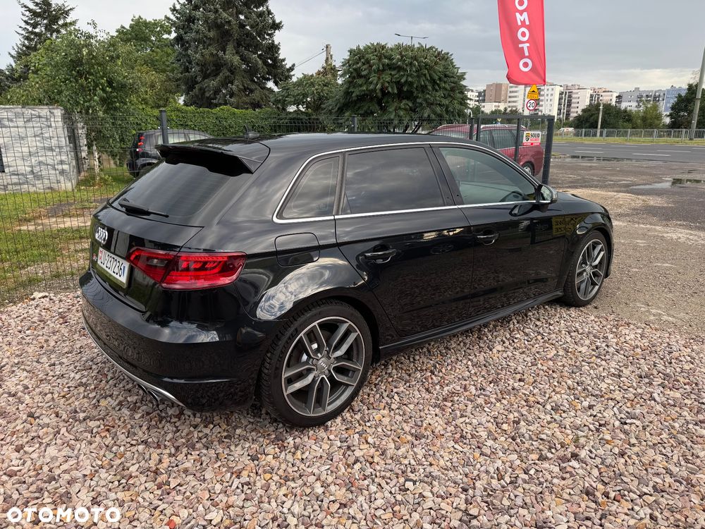 Audi RS3 Sportback S tronic - 8
