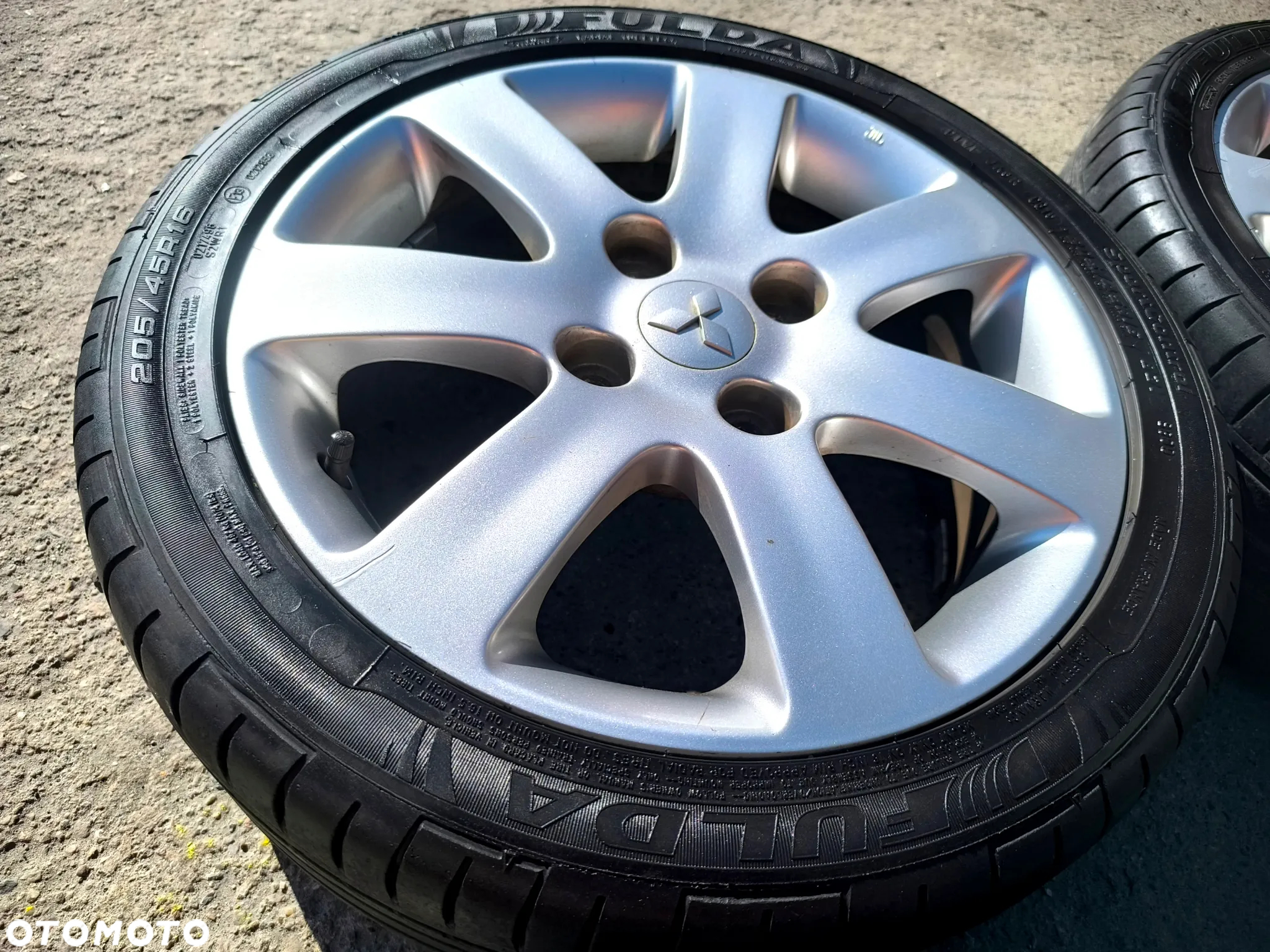 4x114,3 4x114 Felgi ALUMINIOWE ALUFELGI 16 Koła Letnie Lato MITSUBISHI CARISMA GALANT COLT CZC LANCER SMART FORFOUR VOLVO S40 V40 205/45 Legnica ALU-RAD 6mm - 9