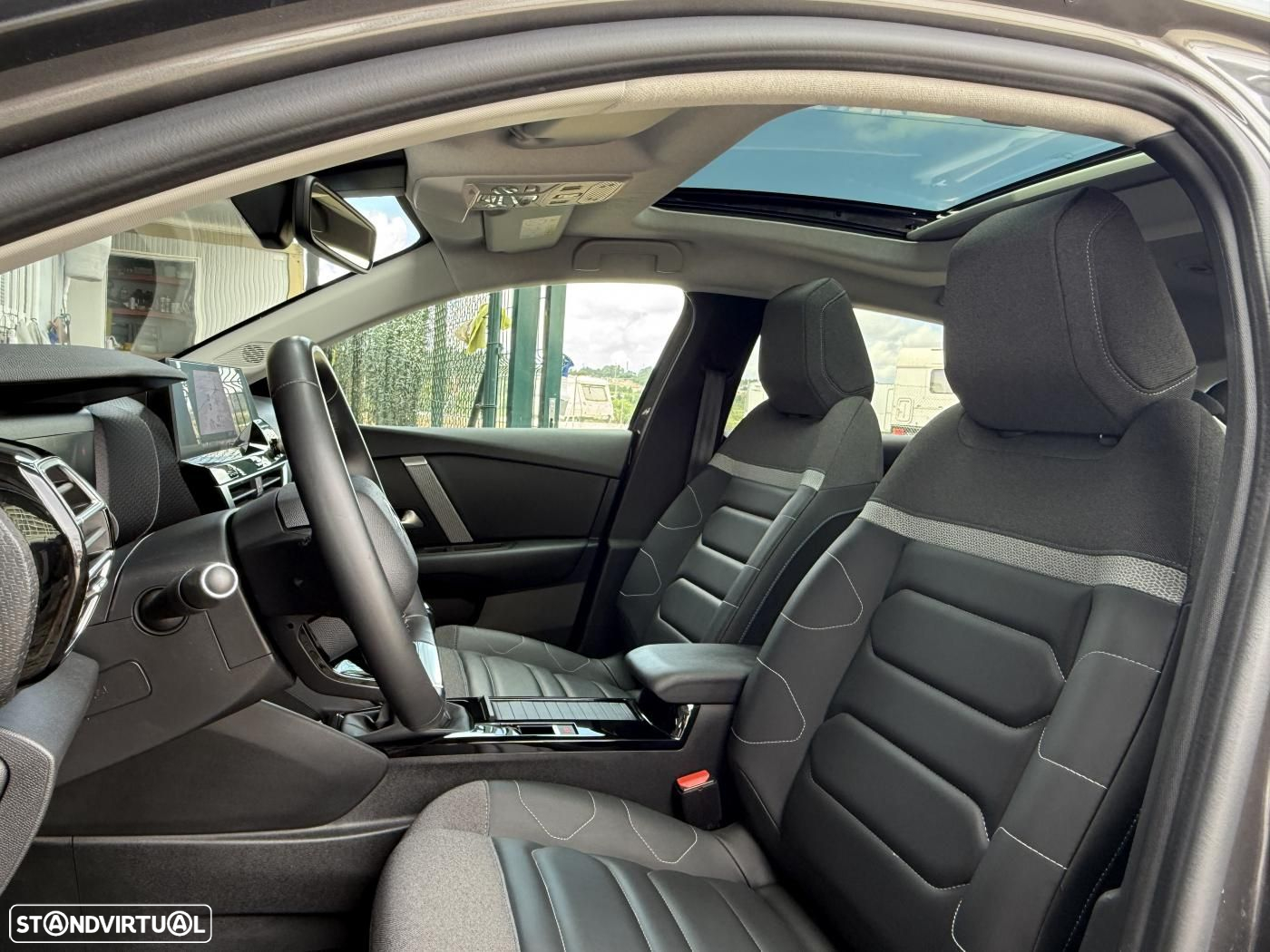 Citroën C4 1.2 PureTech Shine - 22